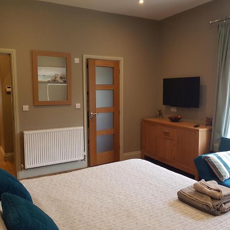 The New Forest Manor Apartment Lymington Dış mekan fotoğraf