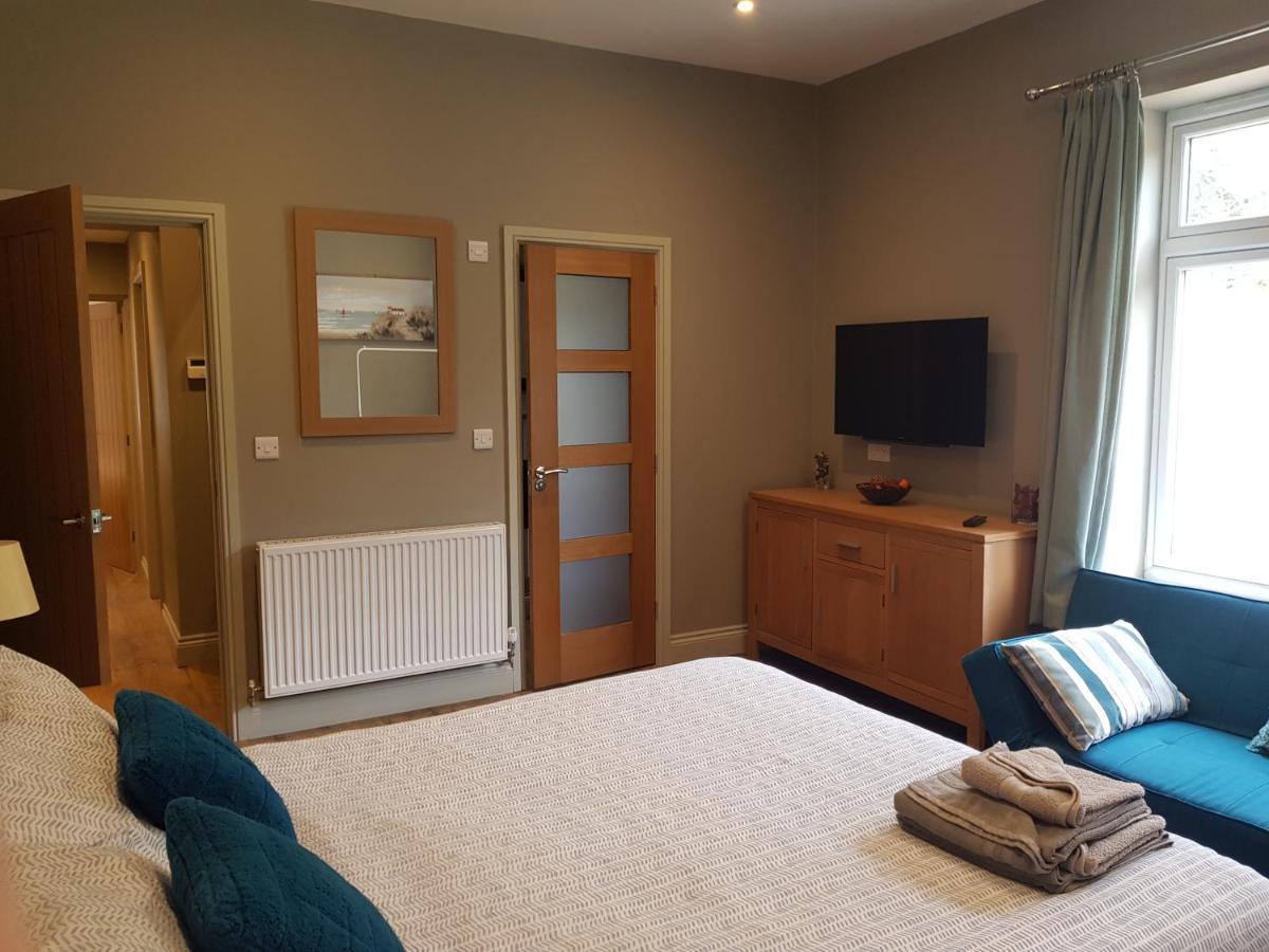 The New Forest Manor Apartment Lymington Dış mekan fotoğraf