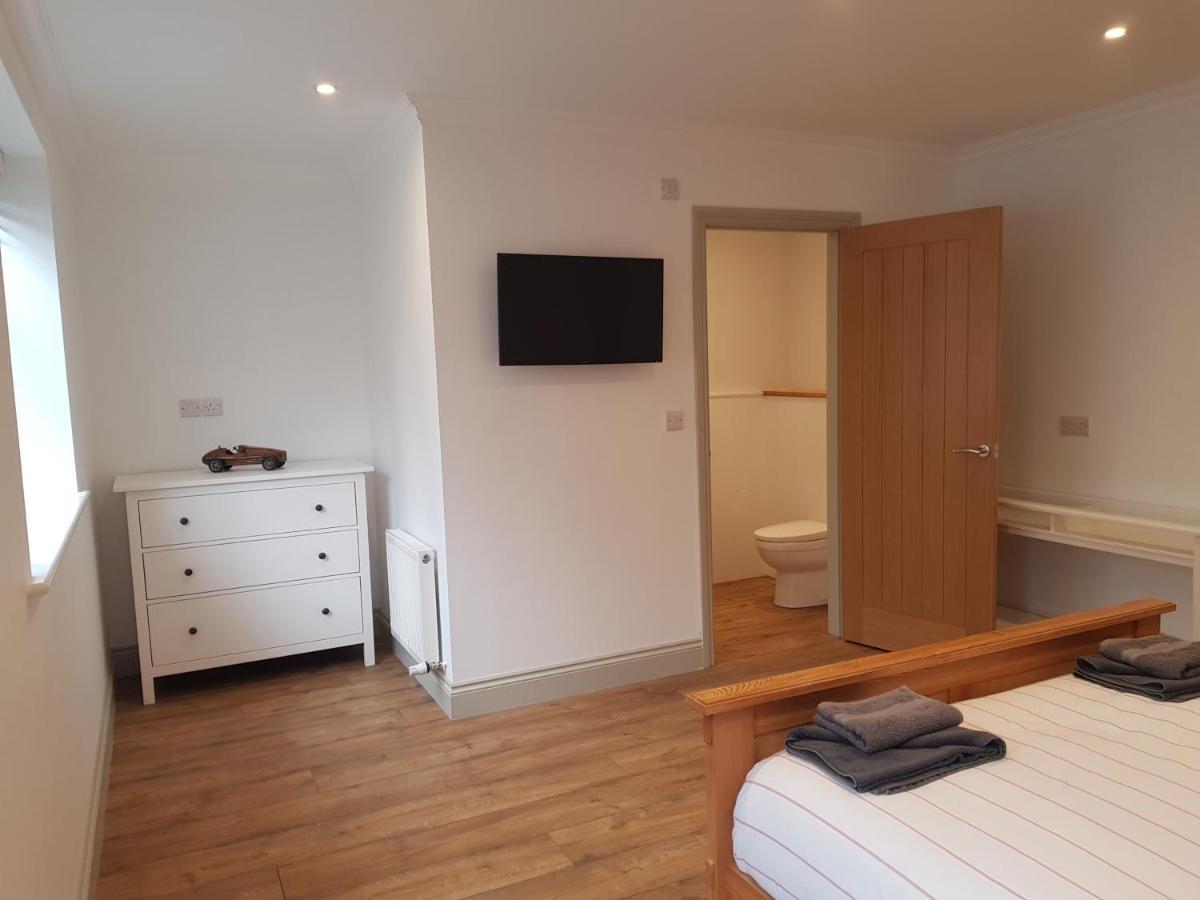 The New Forest Manor Apartment Lymington Dış mekan fotoğraf